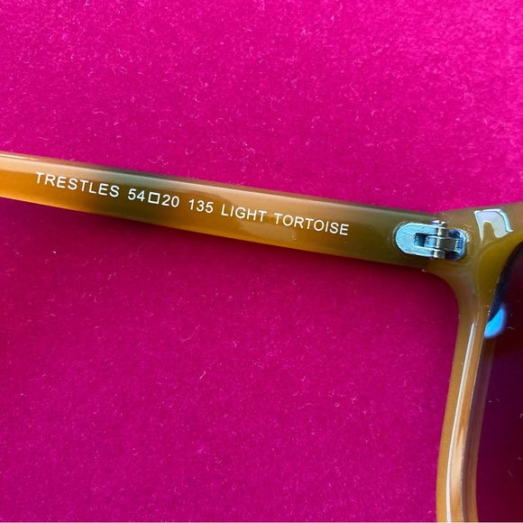 Lucky Brand Sunglasses | Color Brown | Excellent Condition - Picture 5 of 10